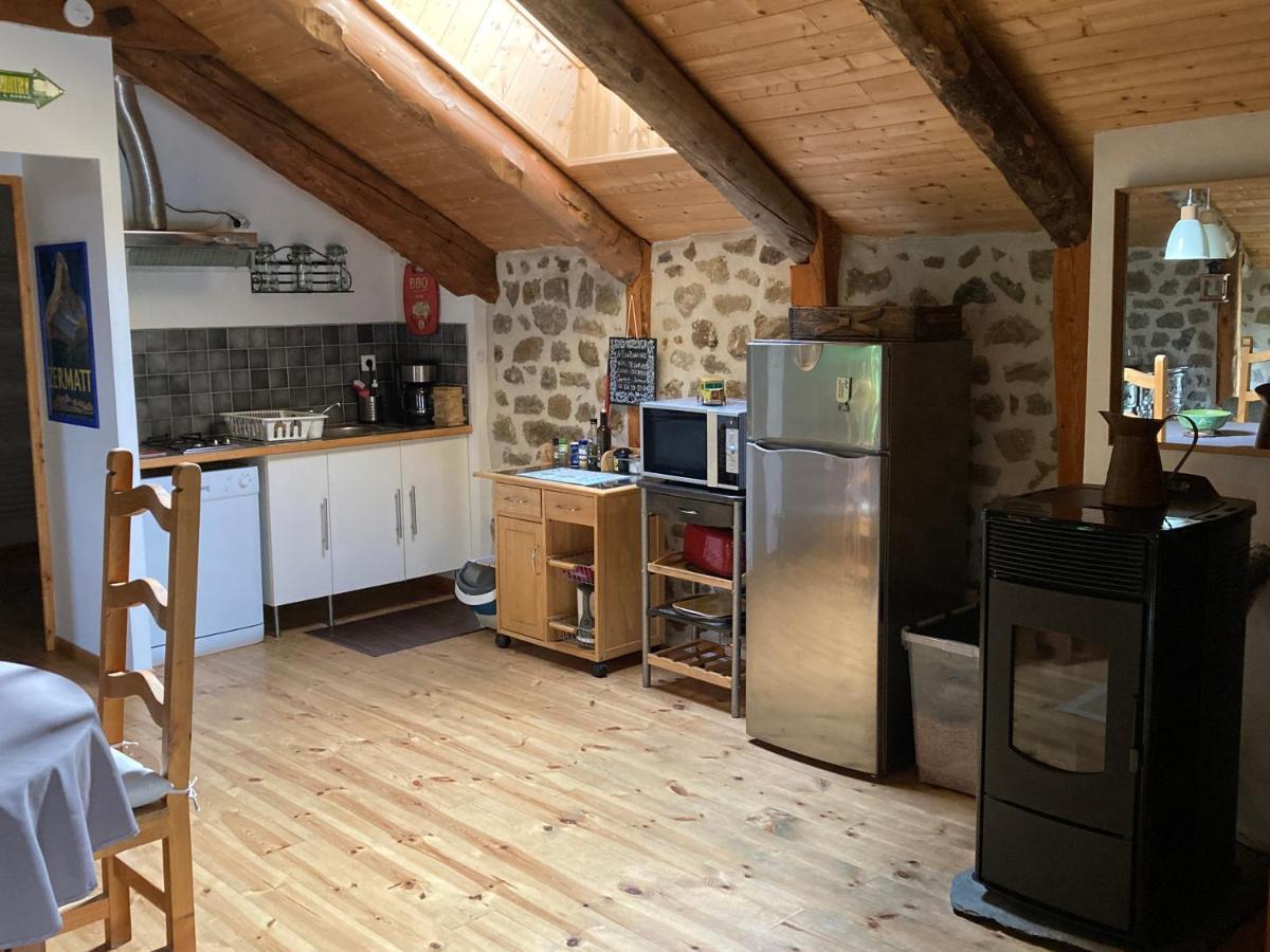 La Bonbonniere Apartment เลอฌ็องบง-ซูร์-ลีญง ภายนอก รูปภาพ